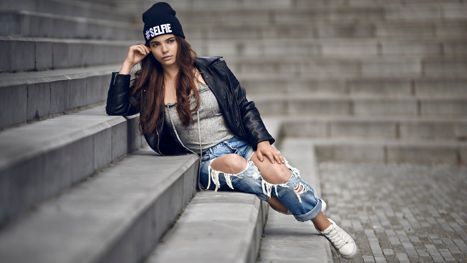 Sassy girls in St. Georges